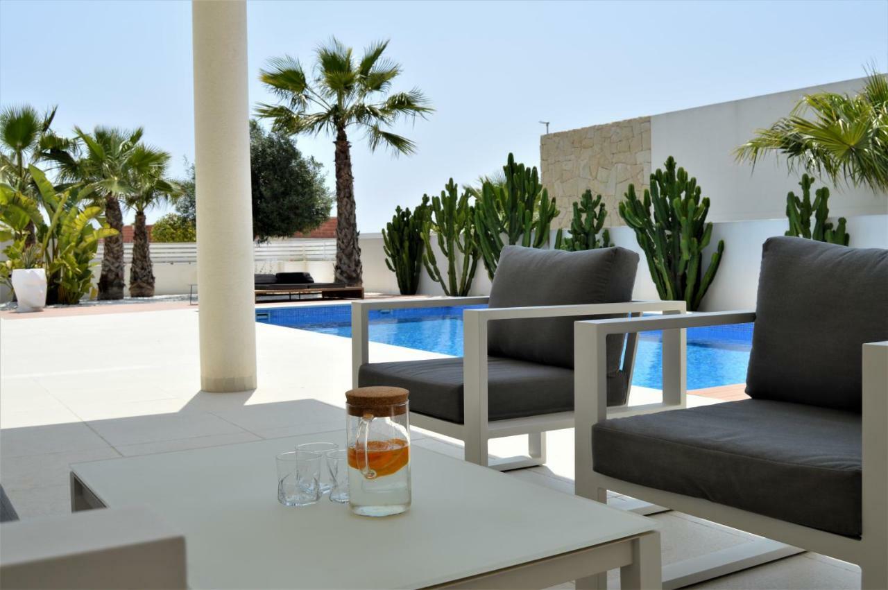 Villa With Private Pool Llobregales 외부 사진