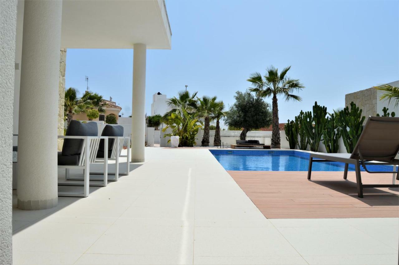 Villa With Private Pool Llobregales 외부 사진