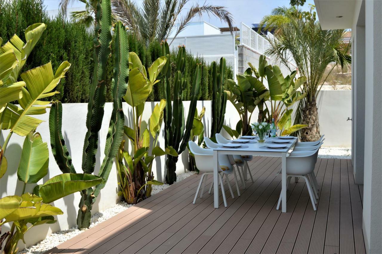 Villa With Private Pool Llobregales 외부 사진