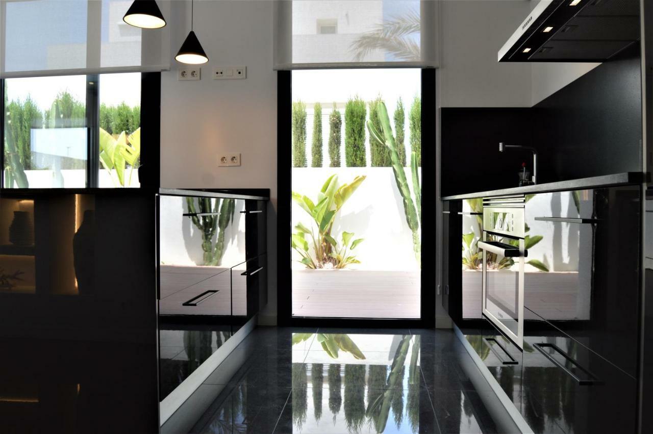Villa With Private Pool Llobregales 외부 사진